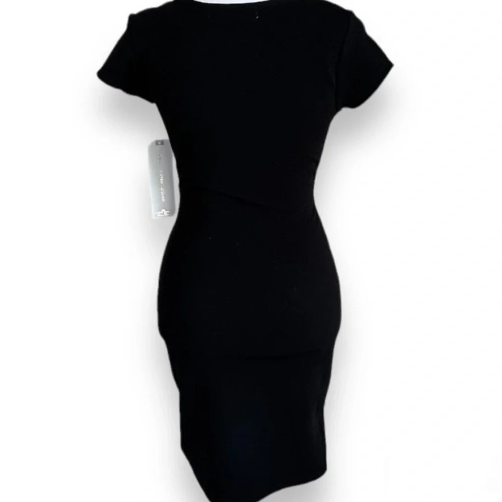 NEW DRESS - Picture 4 of 4